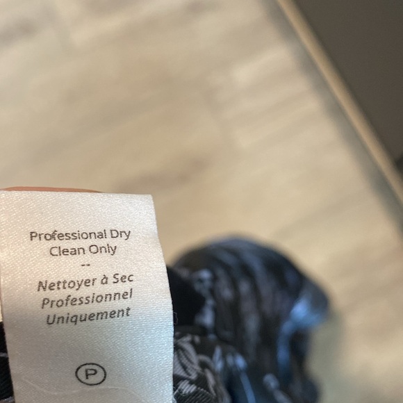 Cinq à Sept Women's Halette Dress Floral Black and White Midi Dress, Size 2 - Picture 6 of 16